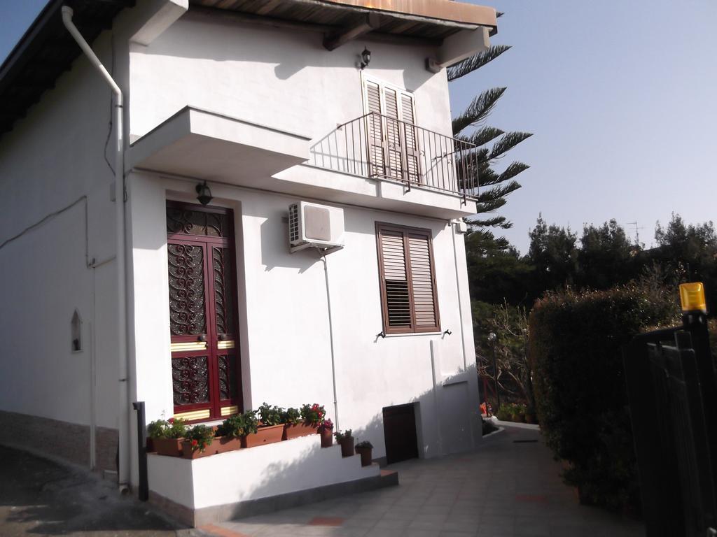 Villa Casavacanzeinsicilia Etna Taormina Piedimonte Etneo Zimmer foto