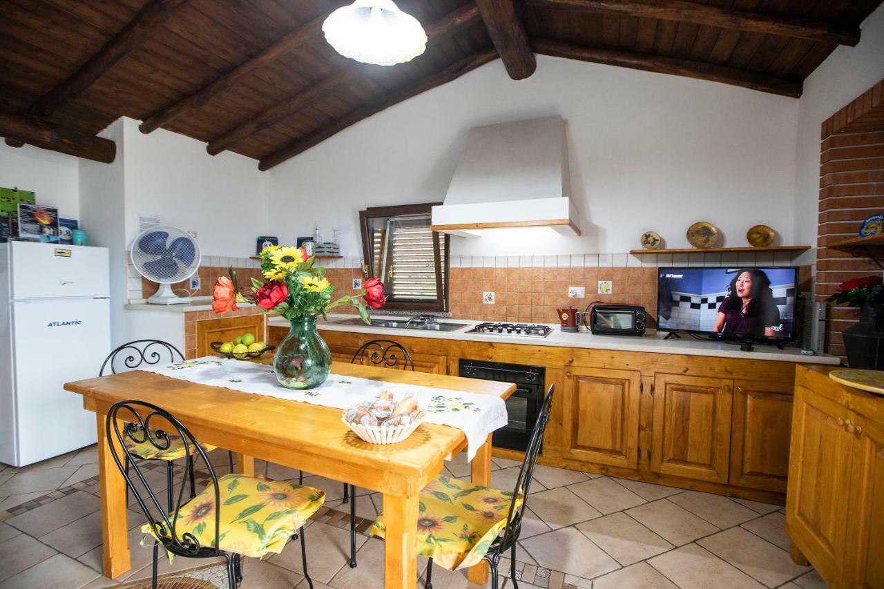 Villa Casavacanzeinsicilia Etna Taormina Piedimonte Etneo Exterior foto
